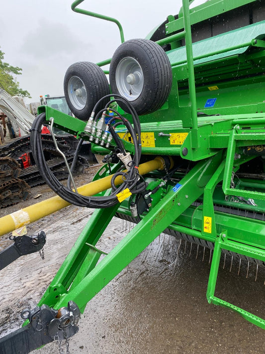 McHale 2018 V640 Belt Baler, 13500 Bales