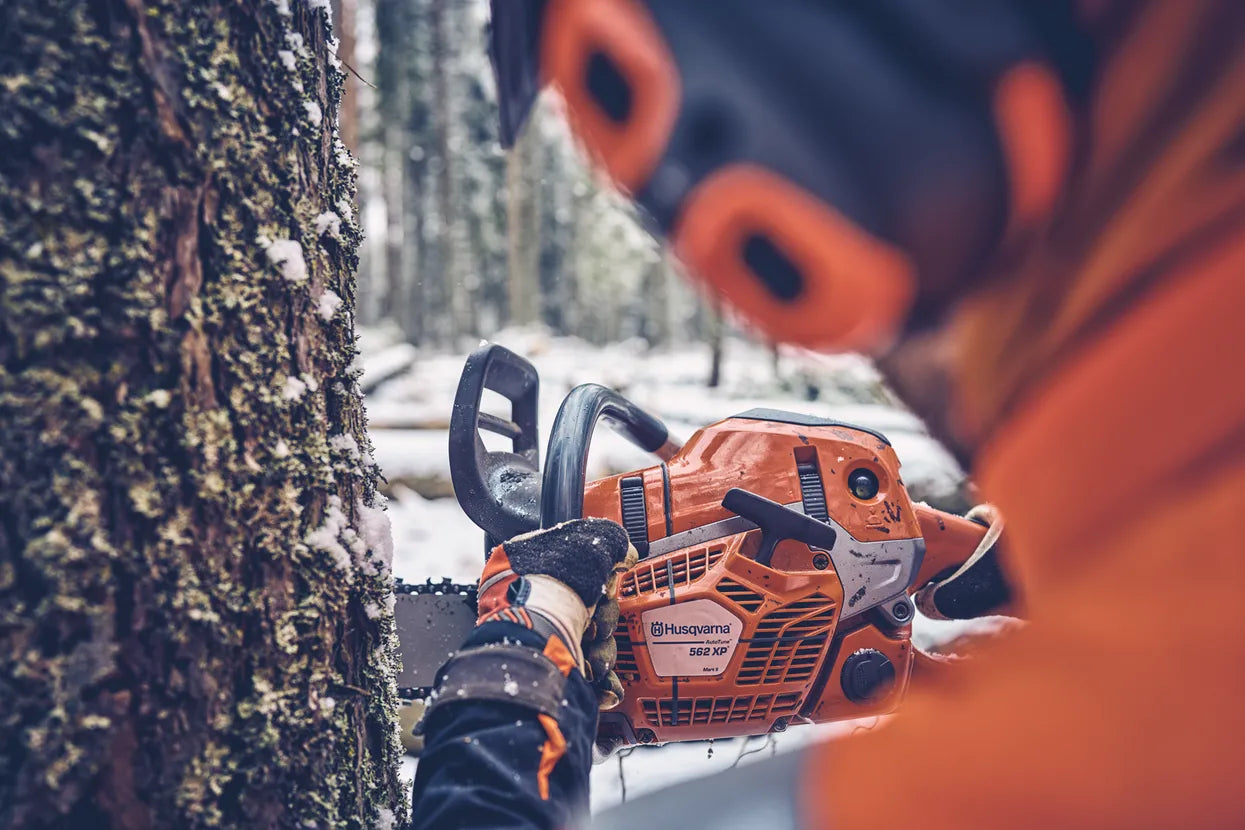 Husqvarna 562 XP® Mark II Professional chainsaw